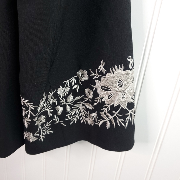 Kasper Black Crepe Embroidered Jacket Blazer NEW - Picture 5 of 8